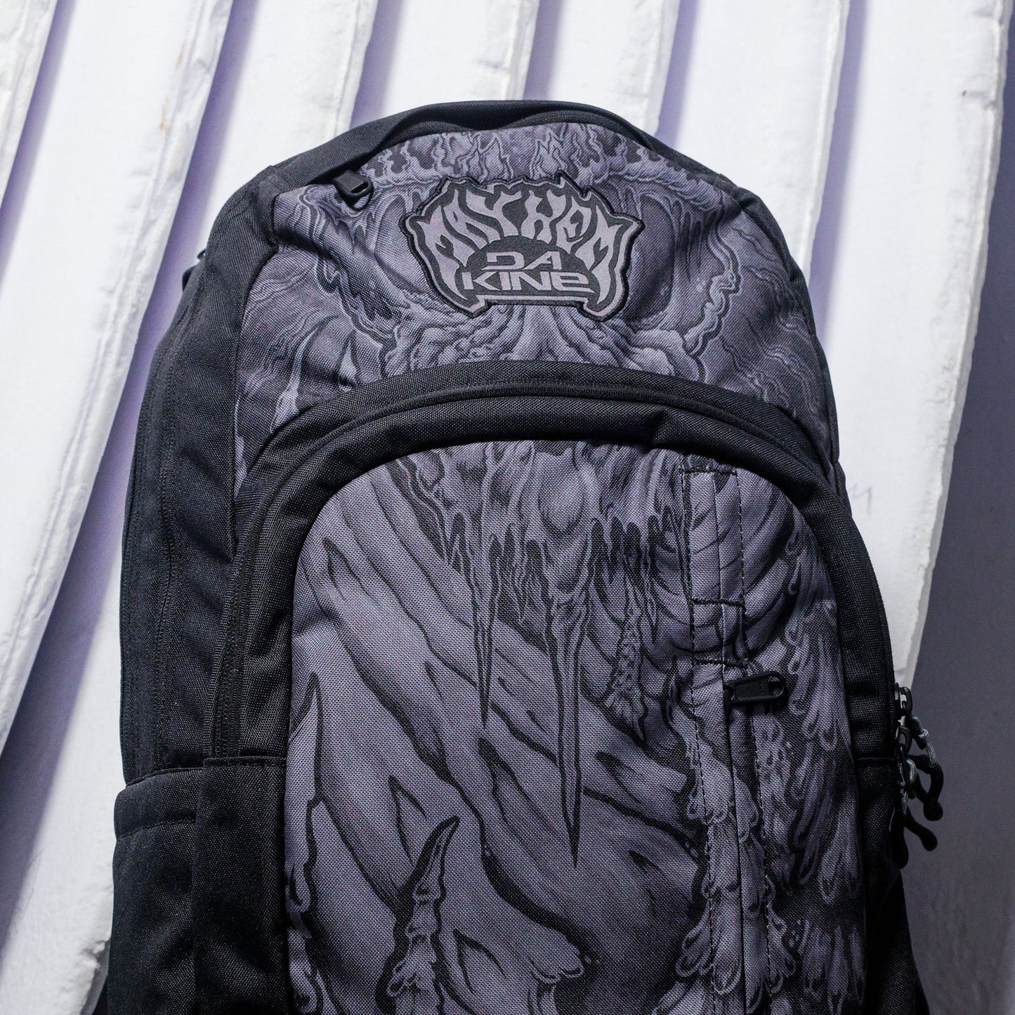 Campus Backpack Premium 28L X Mayhem - Mayhem Black