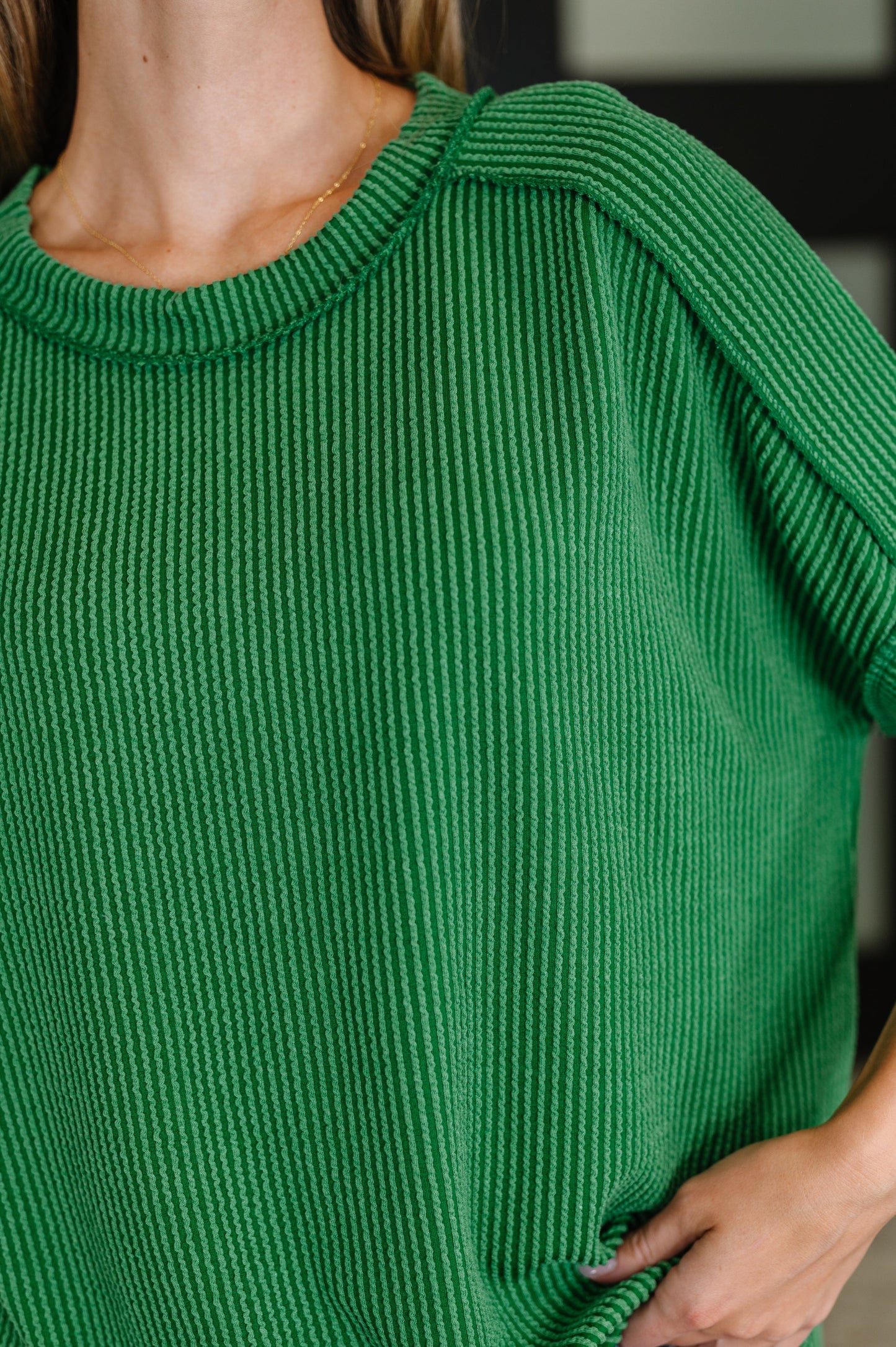 Killo Catch Me Loungin’ Cable Knit Top – Dark Green