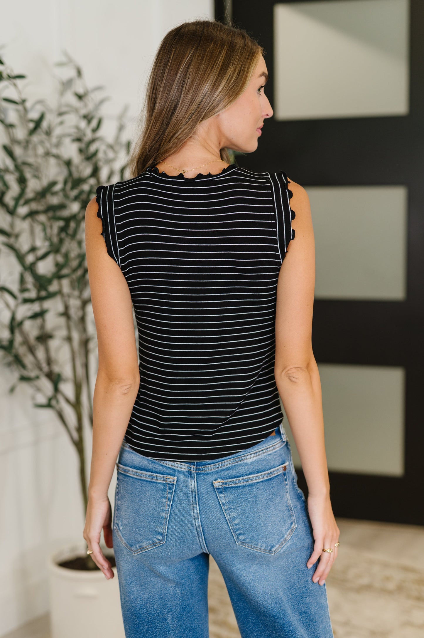 Killo Doodle Me In Lettuce Edge Top – Black & White